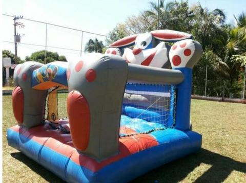 Brinquedo Inflável + Cama elástica