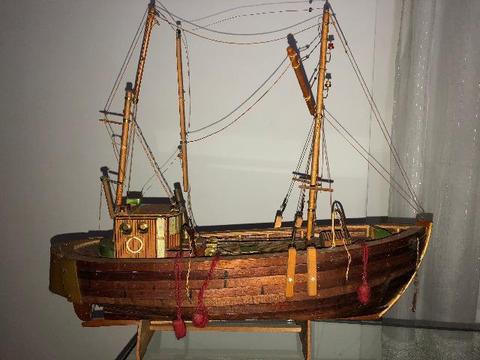 Kit Montado Barco Madeira Decorativo - Navio, Caravela 52cm