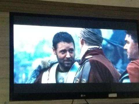 Vendo tv de 50 polegadad telão