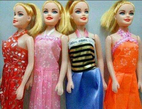 Boneca Nova - Tipo Barbie