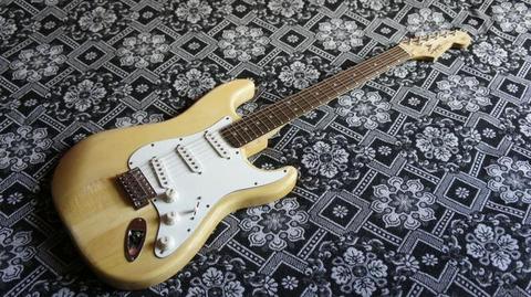 Guitarra Stratocaster Squier California Series by Fender