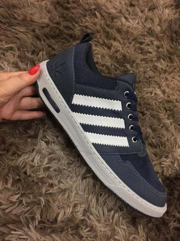 Tênis adidas 2018