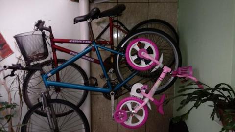 Bicicletas e suporte