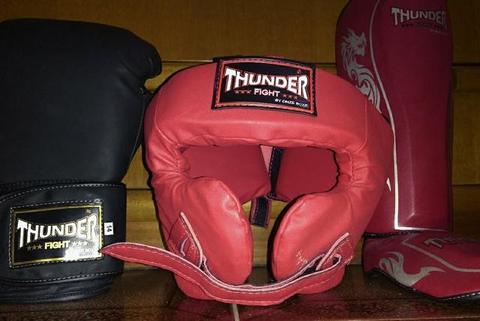 Kit Thunder Fight Training (Luva+Caneleira+Capacete)