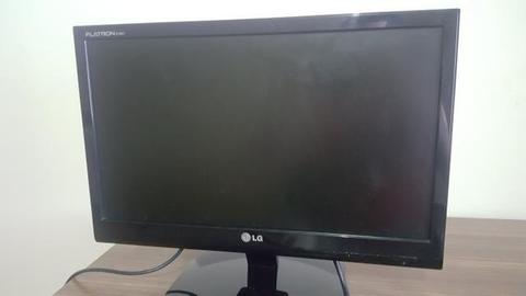Monitor LG LCD 19 Polegadas