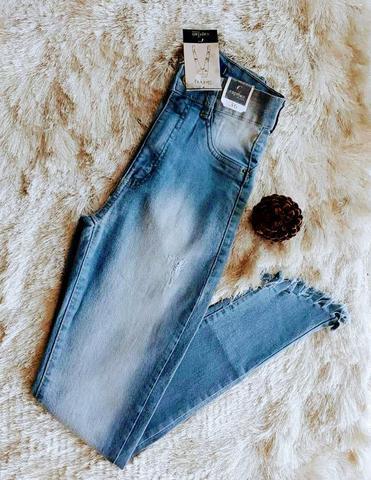 Calças jeans (preço unitário)