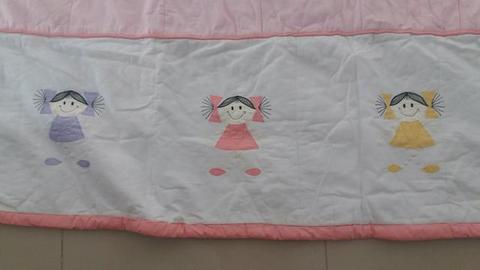 Vendo colcha de cama infantil feita à mão