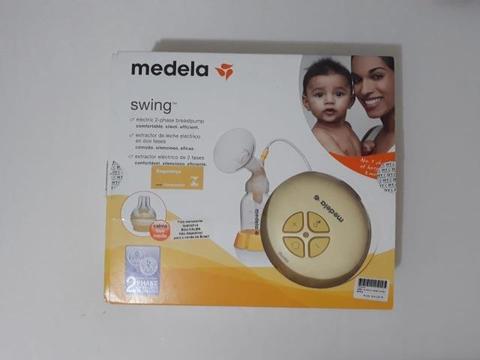 Bomba Tira Leite Elétrica Swing Bivolt Medela Swing com pouquíssimo uso. Em ótimo estado