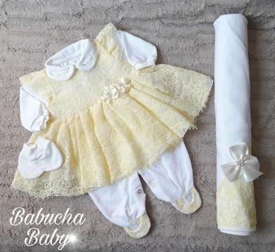 Kit saídas maternidade com vestido em renda