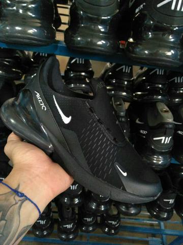 Tênis Nike Air270 preto