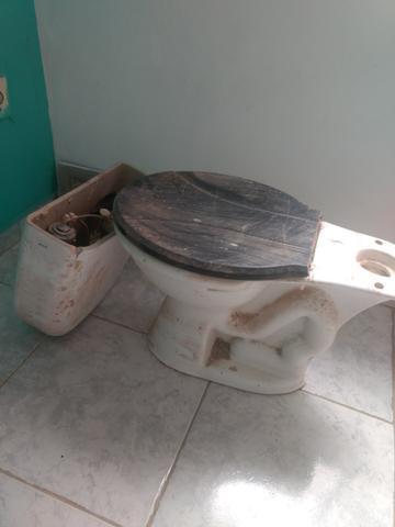 Vaso sanitário com caixa acoplada