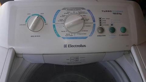 Máquina de lavar 12 kilos
