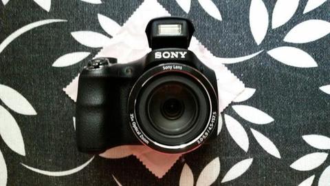 Câmera Digital Sony DSC-H300 Semiprofissional HD 20,1 MP