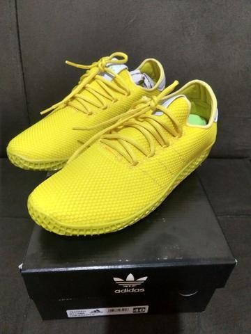 Tenis adidas Pharrell Williams HU