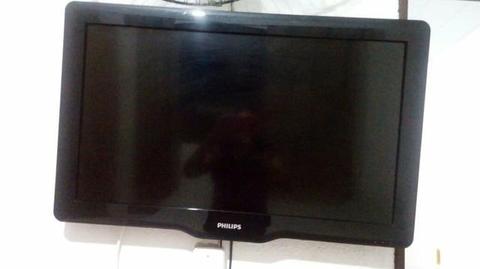 Vendo tv Buster semi nova ful hd