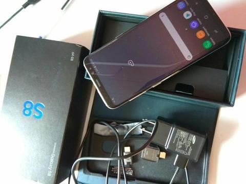 Vendo/Troco Galaxy S8 sem marcas de uso (leia a descrição)