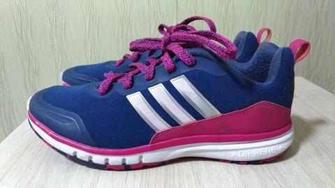 Tênis Adidas original n.37