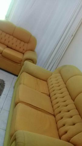 Sofa amarelo