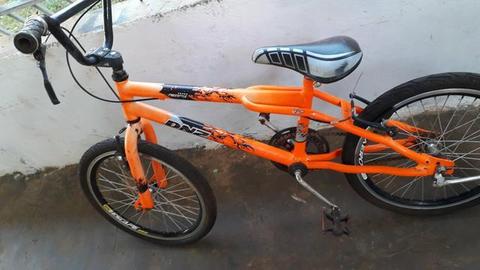 Bicicleta infantil 150,00