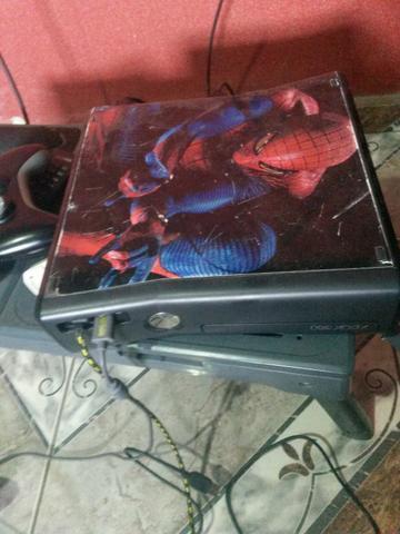 Vendo x box com 80 jogos