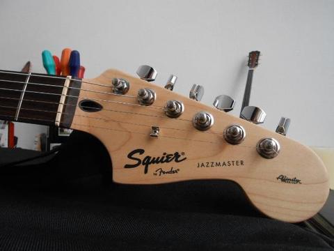 Guitarra Fender Squier Jazzmaster Affinity HH 2018 Nova+Bag+Alder+Afins/no plástico