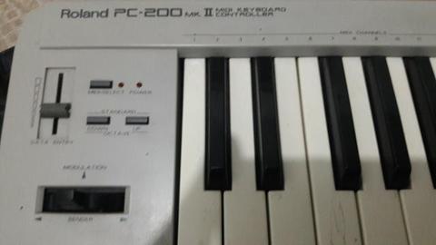 Roland PC 200