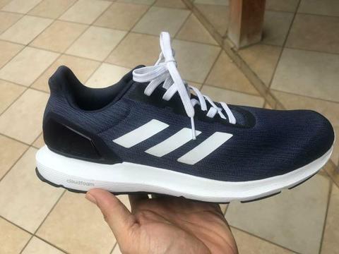 Tenis Adidas Novo Numero 43