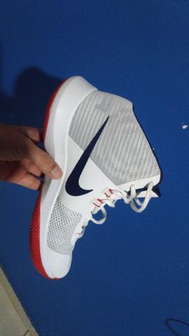 Nike snikes original tamanho 40