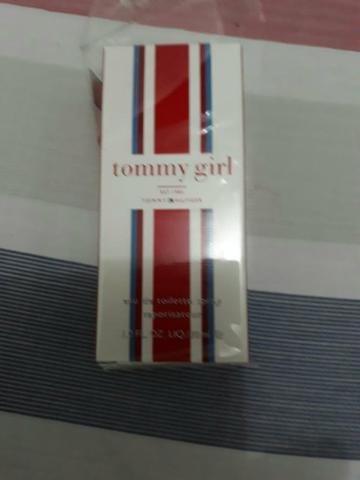 Perfume importado da marca Toomy Girl com 30ml