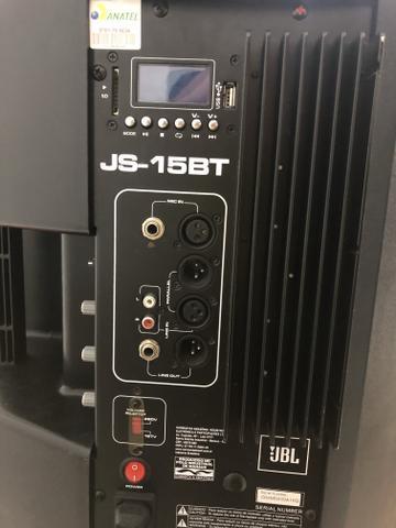 Caixa Acústica JBL Bluetooth com tripé