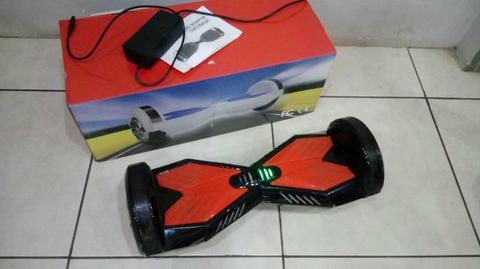 Hoverboard (skate elétrico) c/caixa, manual, bateria nova e carregador