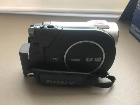 Vídeo Câmera Dcr-Dvd 650 Sony