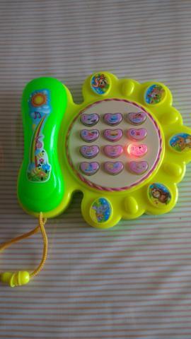 Telefone brinquedo