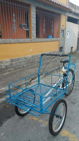 Vendo ou troco bicicleta triciclo de carga