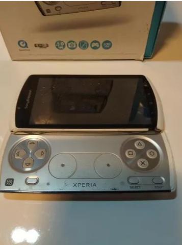 Celular Xperia Play Sony Plastation