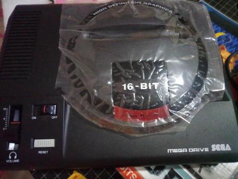 Mega Drive (Lacrado na caixa) com 1000 jogos