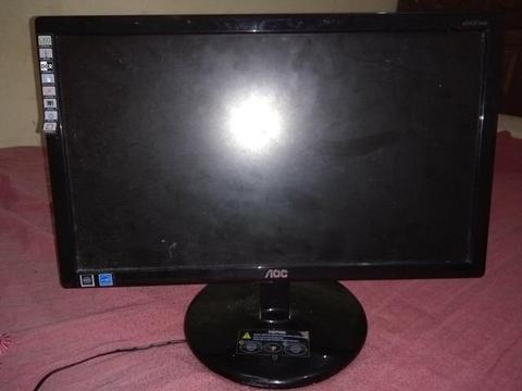 Vendo monitor de computador não é TV é de 20 polegadas