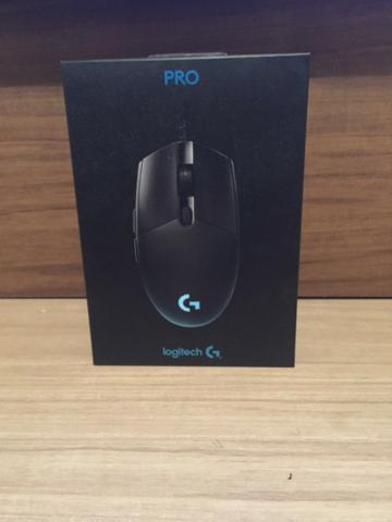 Mouse Gamer Logitech G Pro 12000dpi RGB