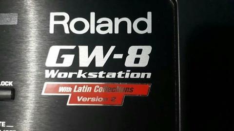 Teclado profissional e arranjador Roland GW8 v/ troco