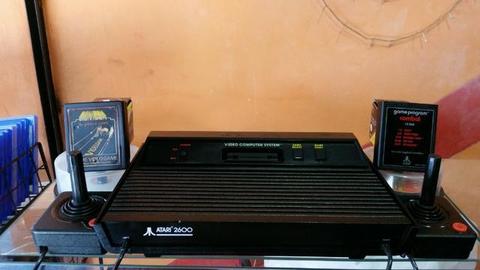 Atari 2600 Console Aparelho Lindo E Completo Leia O Anuncio
