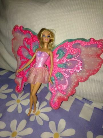 Barbie Butterfly Mattel Fadas Usada ótimo estado R$120