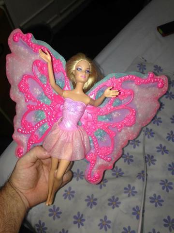Barbie Butterfly Mattel Fadas Usada ótimo estado R$121