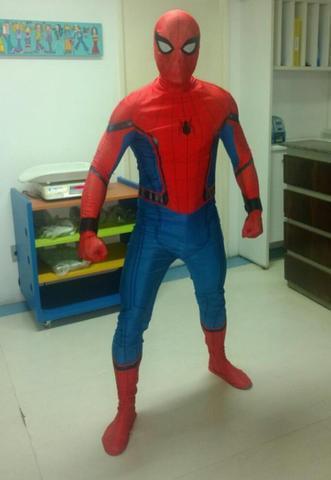 Fantasia cosplay do homem aranha de volta ao lar!!