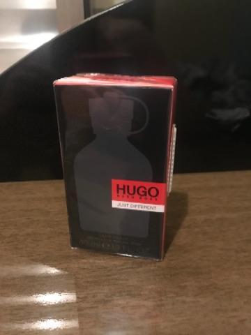 Perfume Hugo Boss just different