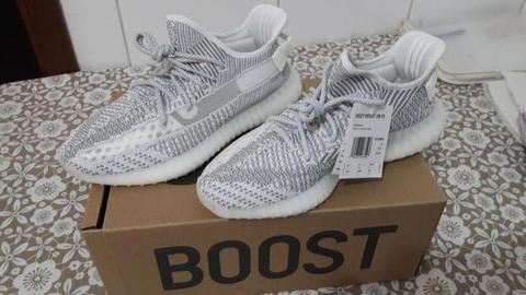 Yeezy 350 V2 - Novo - Static Non-Reflective