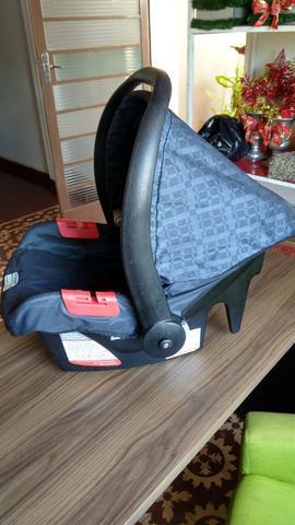 Bebê conforto Burigotto semi Novo (super oferta)
