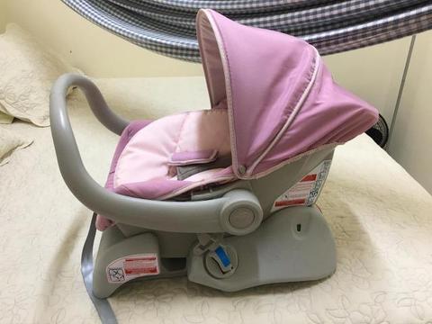 Bebe Conforto Galzerano Com Base, Semi Novo. Aceito Cartão