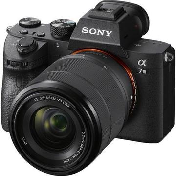 KIT Sony A7iii Full Frame - Corpo e lente 28-70mm f/3.5-5.6 OSS - Novos
