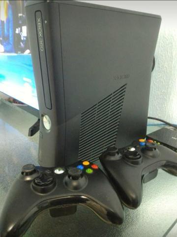 Xbox 360 Slim RGH/JTAG (com defeito)