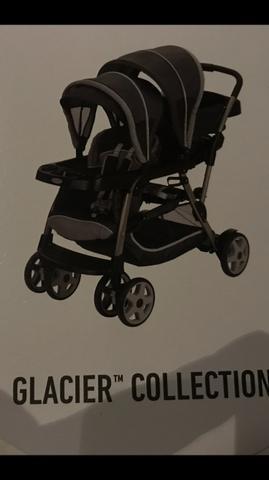 Carrinho Graco gêmeos + 2 bebê conforto + 2 bases para carro